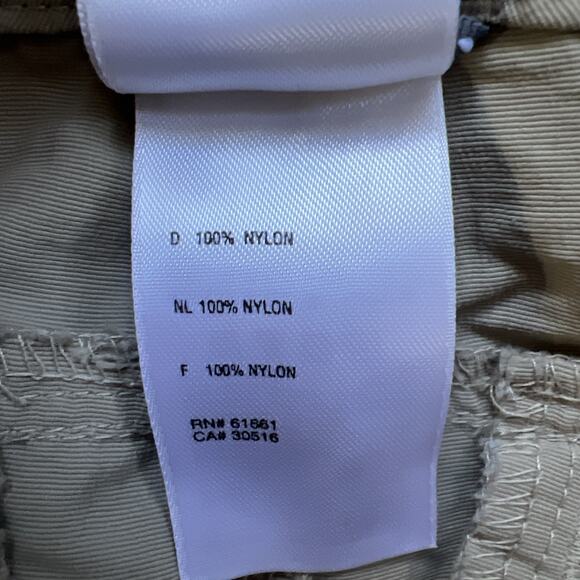 The North Face Pant Women 6 Khaki Tan Nylon Zip Off Cargo Utility Hiking Outdoor - Picture 11 of 14